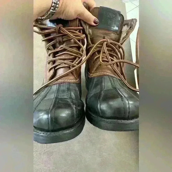 Frye Veronica Leather Shearling duck boots Size 9 Brown/Black lace up - Picture 6 of 11